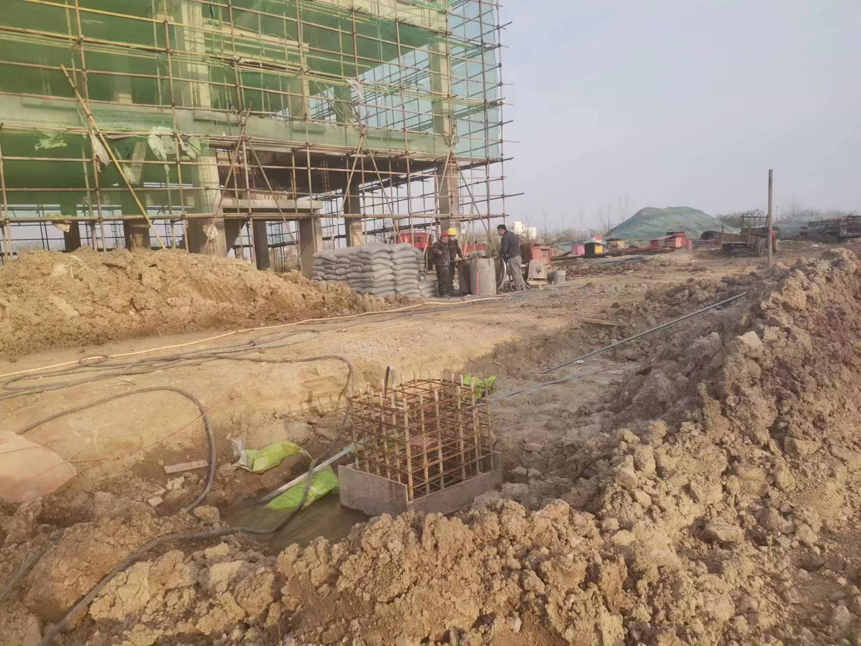 富阳当桥梁出现裂缝的时候应该及时加固修补